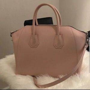 NWOT| FASHION DRUG GIGI PINK